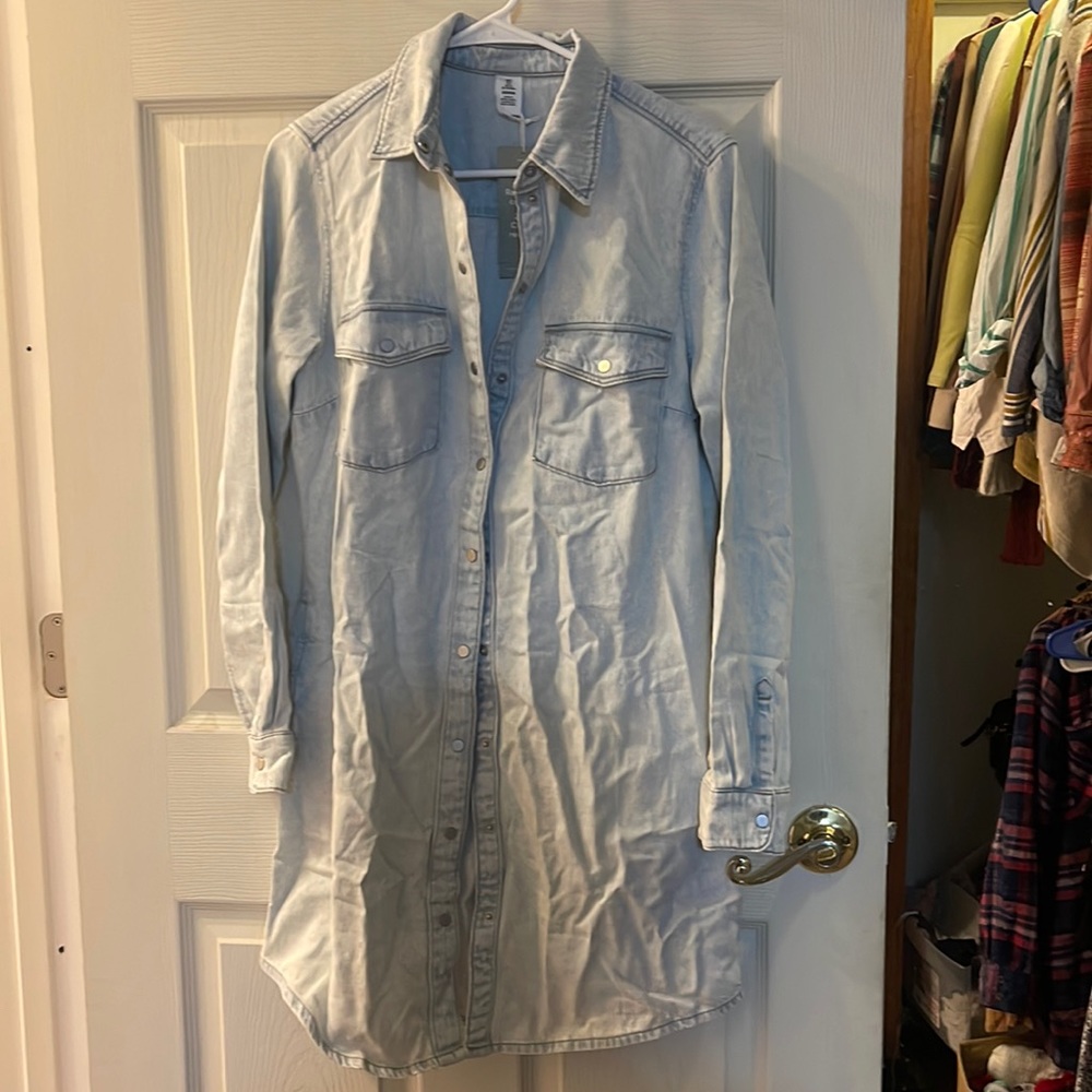 NWT H&M denim button up dress - size small